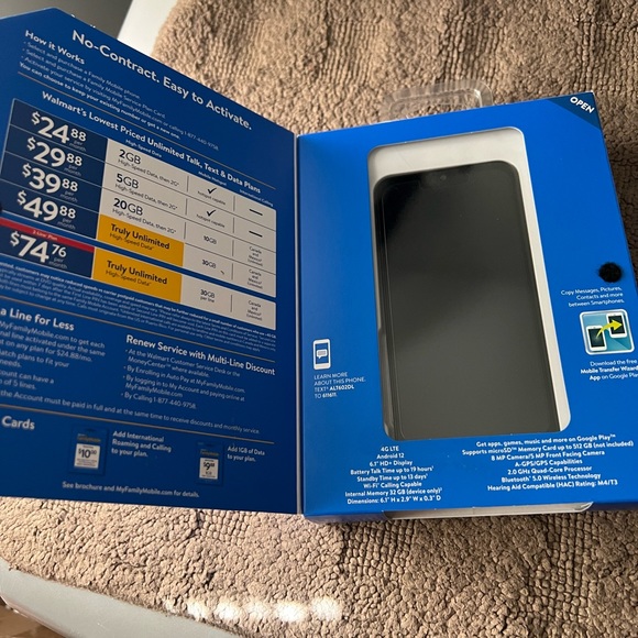 TLC 30Z Smartphone - Picture 2 of 3